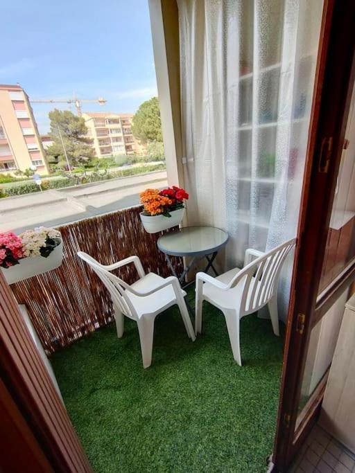 Climatise A 5 Minutes De La Fréjus